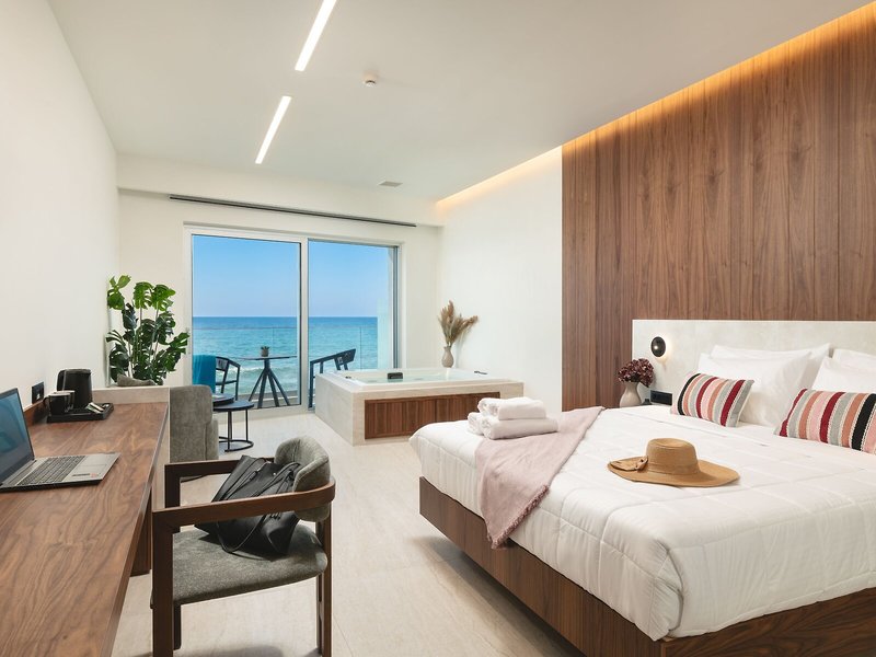 Elia Sea Suites 45