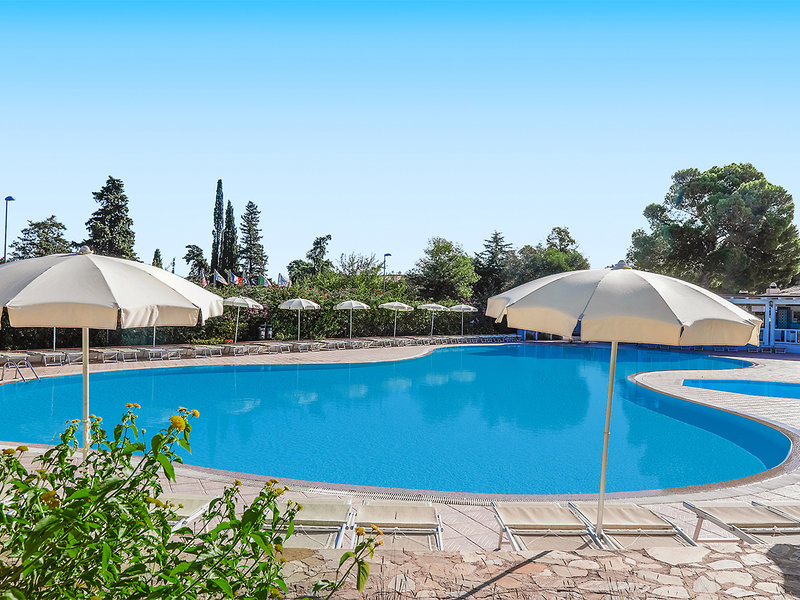Nicolaus Club Li Cucutti 5