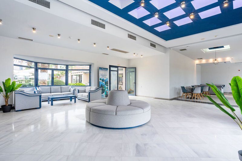 Emerald Oasis Glampotel by Azul Collection 21