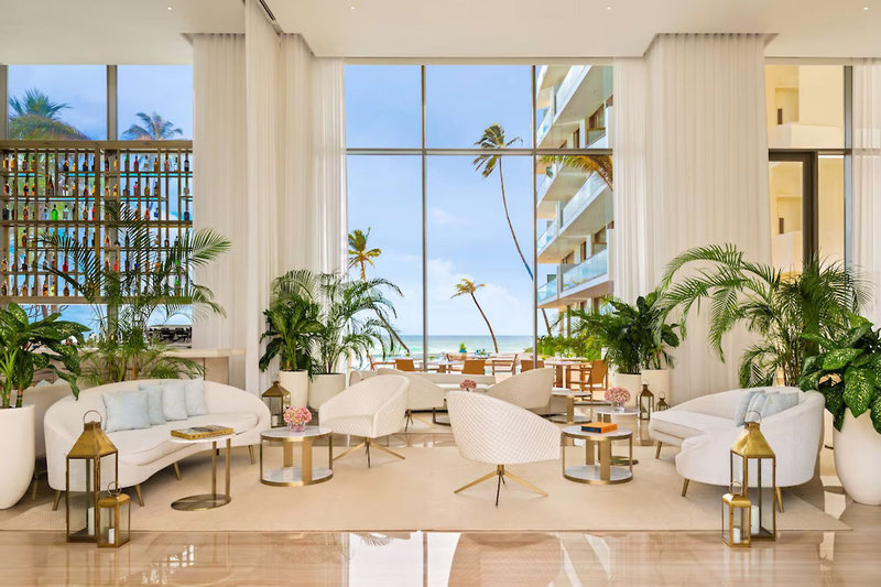 Radisson Collection Resort 14