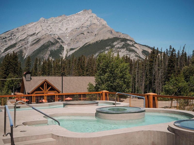Otter Hotel 5