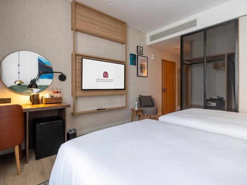 West Walk Retaj Doha 10