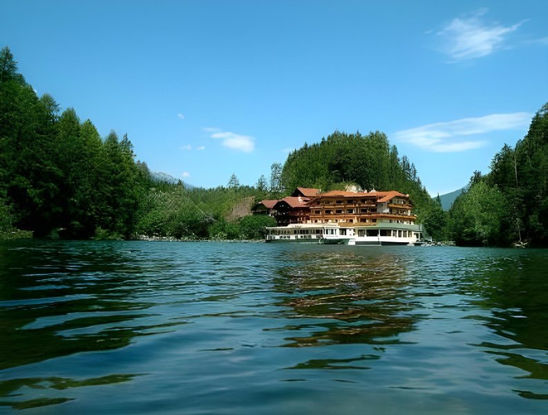 Parkhotel Tristachersee 5