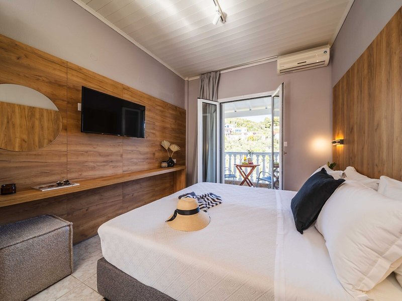 Skiathos Avaton Garden 22