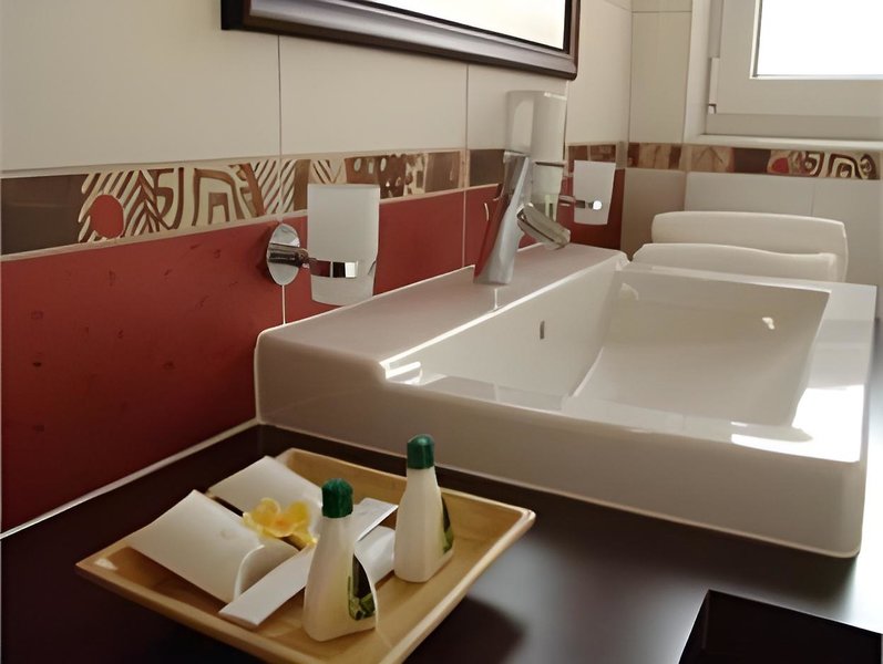 Alexandra Hotel 3