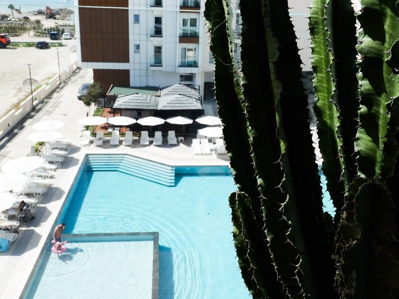 Naos Luxury Hotel 3