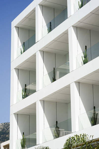 Naos Luxury Hotel