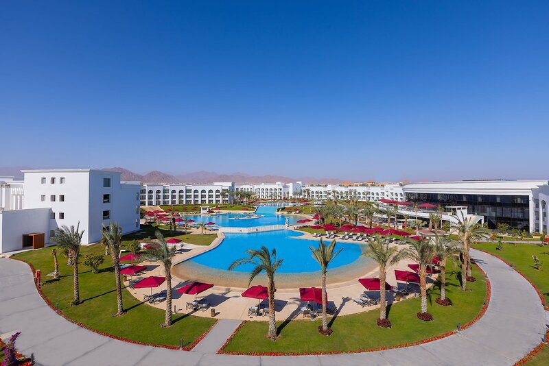 Rixos Radamis Beach Hotel 2