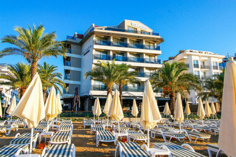 Aurasia Beach Hotel 2
