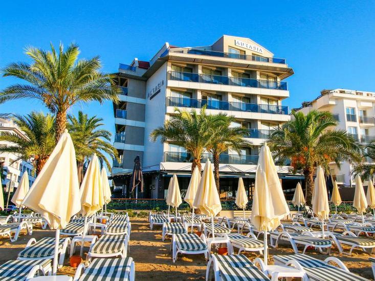 Aurasia Beach Hotel 1