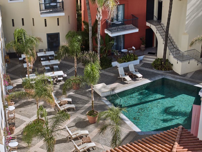 Grecotel Plaza Beach House 5