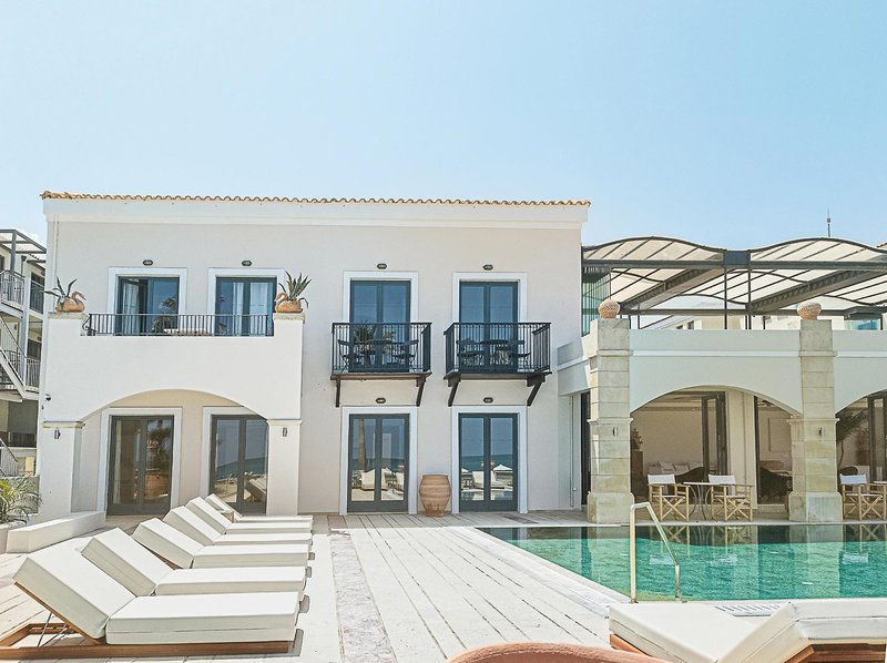 Grecotel Plaza Beach House 6