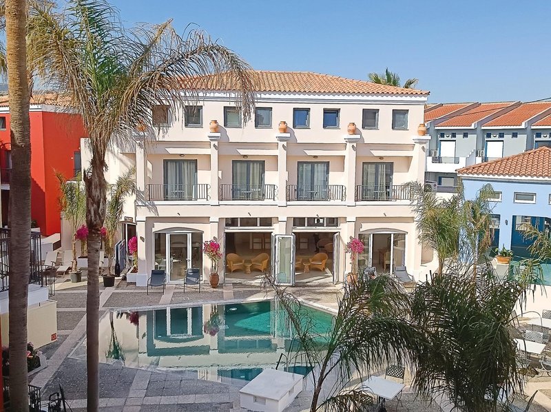Grecotel Plaza Beach House 9