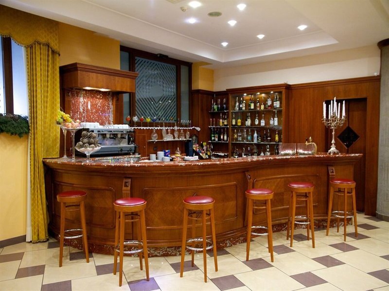Ulisse Deluxe Hostel 4