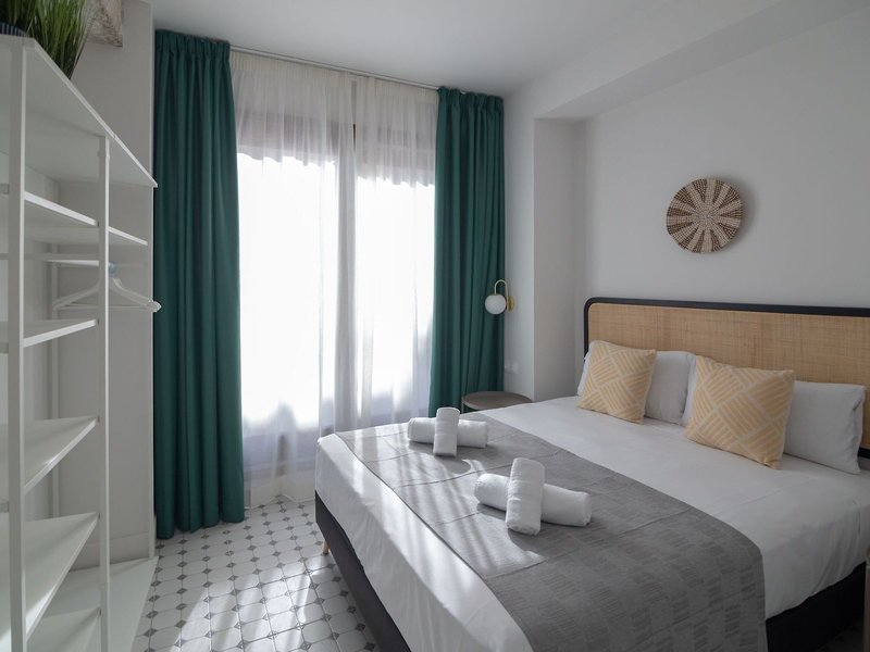 Apartamentos Teatro By Be Alicante 13