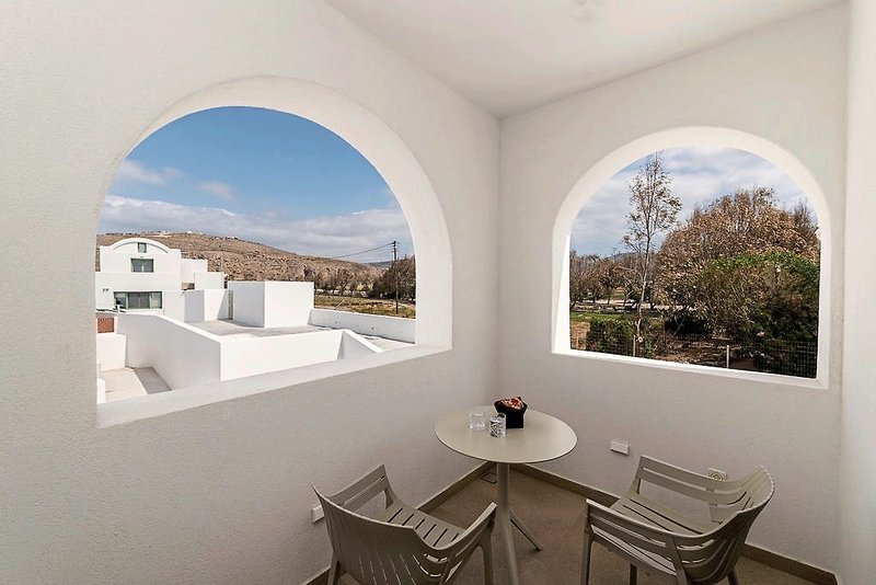 Peranosa the Residency 12