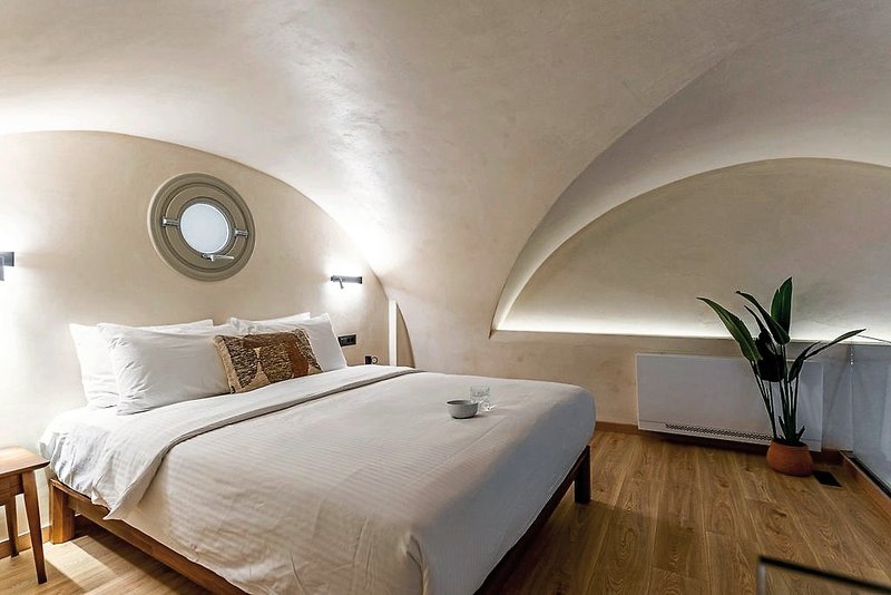 Peranosa the Residency 28