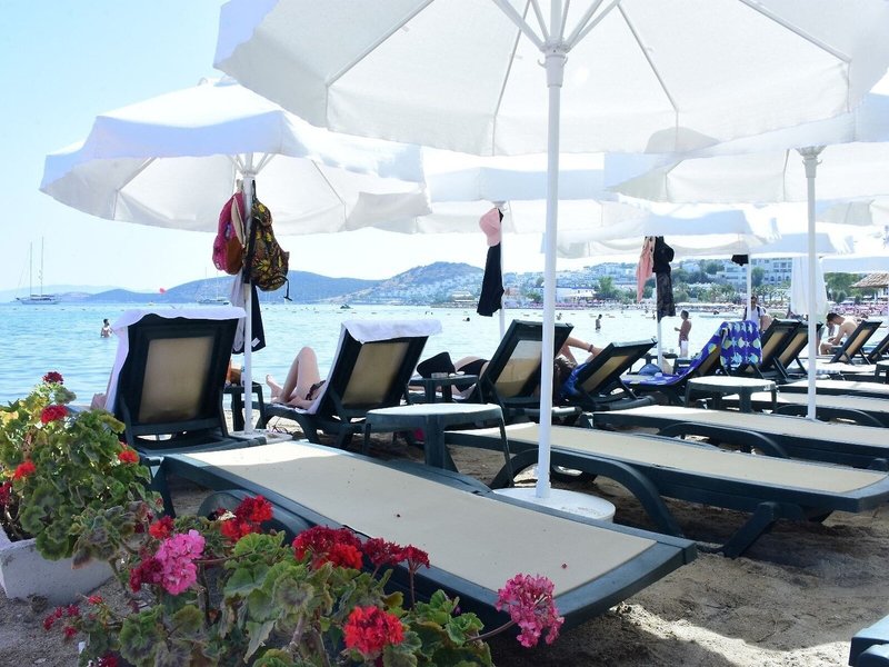 Ladonia Hotels Leo Beach Resort 6