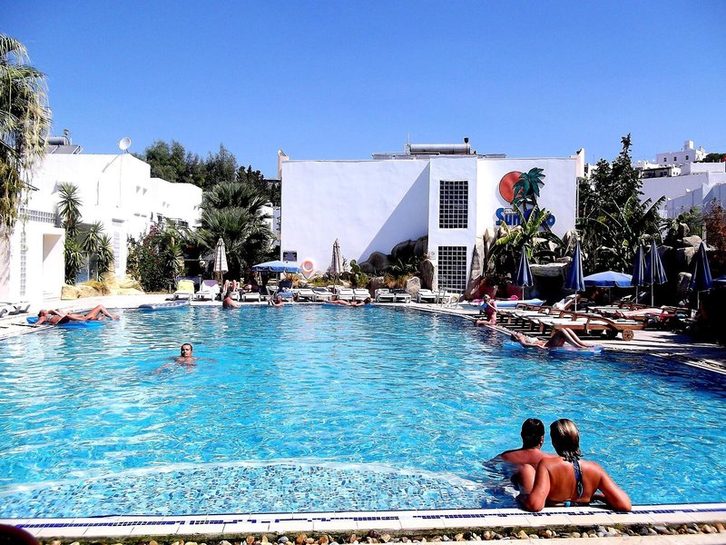 Ladonia Hotels Leo Beach Resort 9