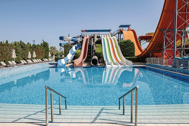Caretta Beach Holiday Village 7