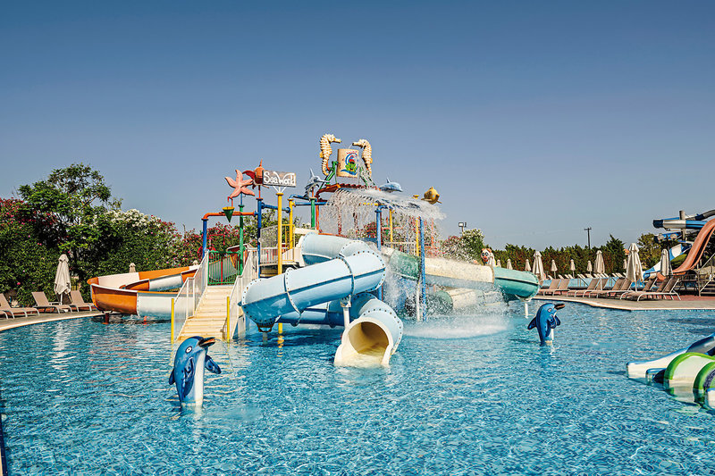 Caretta Beach Holiday Village 8