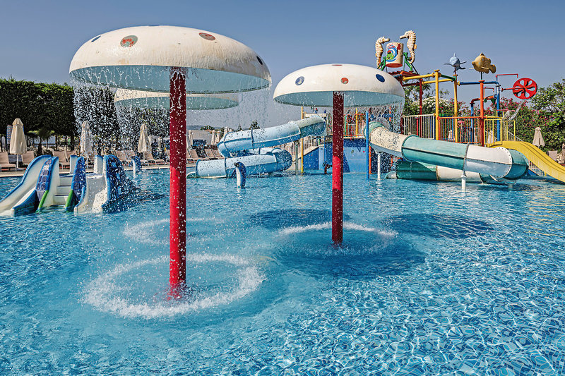 Caretta Beach Holiday Village 9