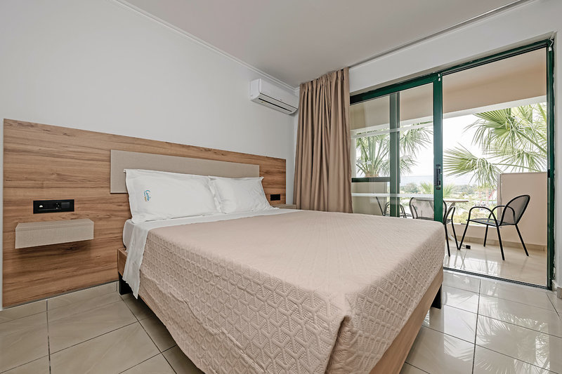 Caretta Beach Holiday Village 35