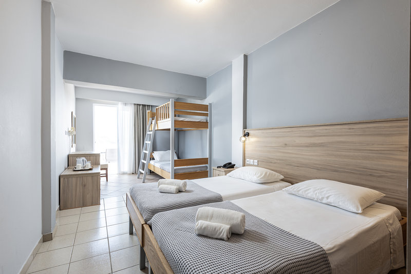 Hermes Hotel 24