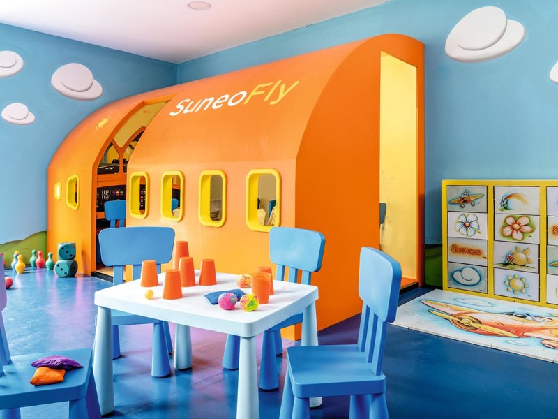 TUI SUNEO Tsilivi Admiral 14