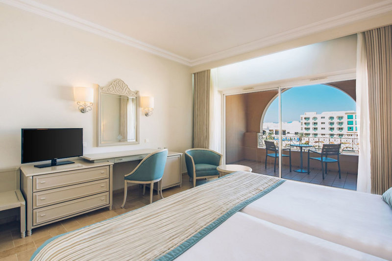 Iberostar Waves Averroes 31