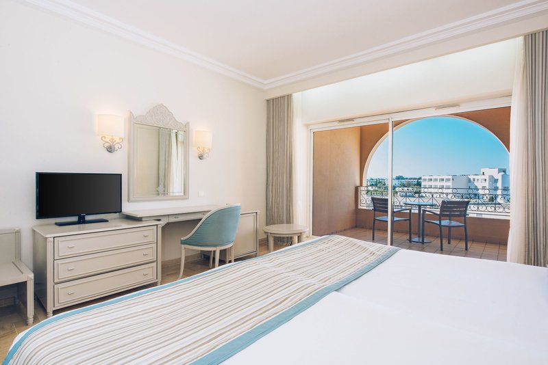 Iberostar Waves Averroes 27