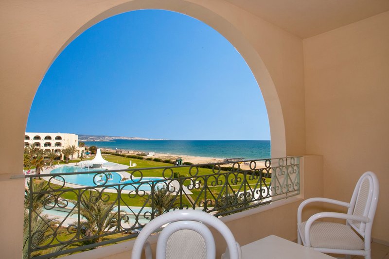 Iberostar Averroes 18
