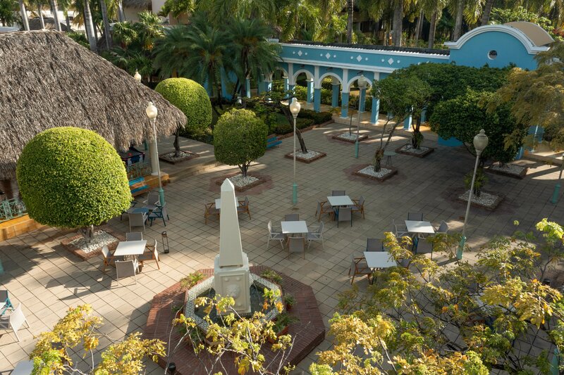 Iberostar Waves Costa Dorada 50