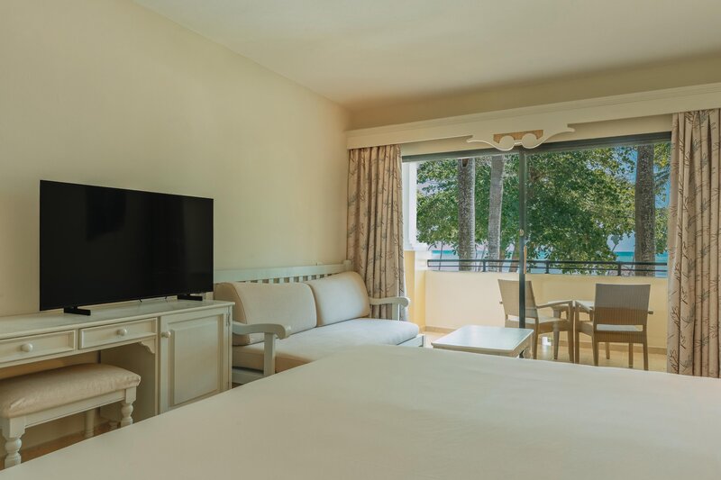 Iberostar Waves Costa Dorada 82