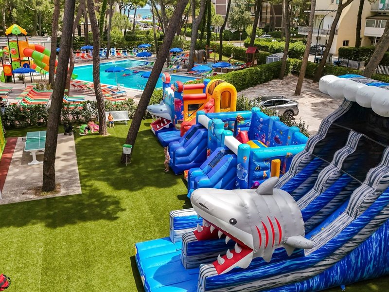 Color Bay Village 5