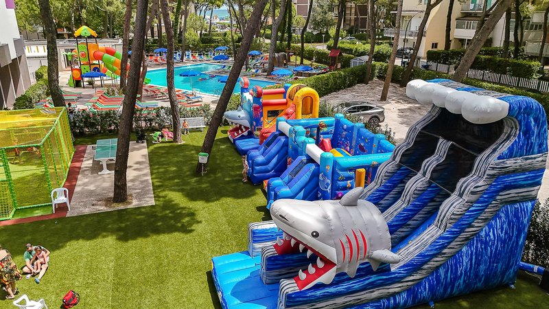 Color Bay Village 5
