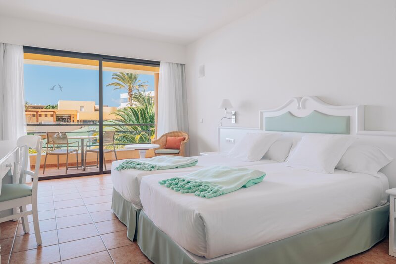 Iberostar Waves Playa Gaviotas 42
