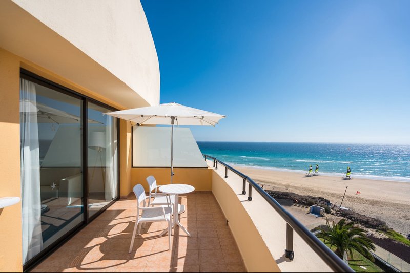 Iberostar Waves Playa Gaviotas 12