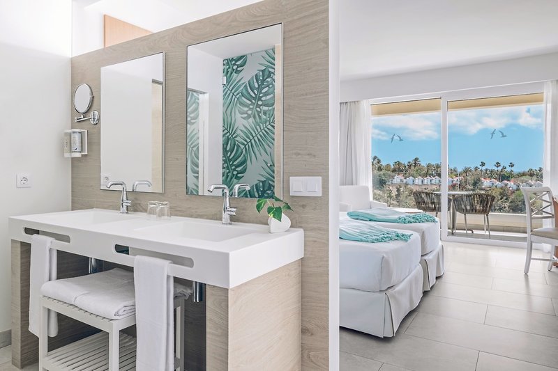 Iberostar Waves Playa Gaviotas 30