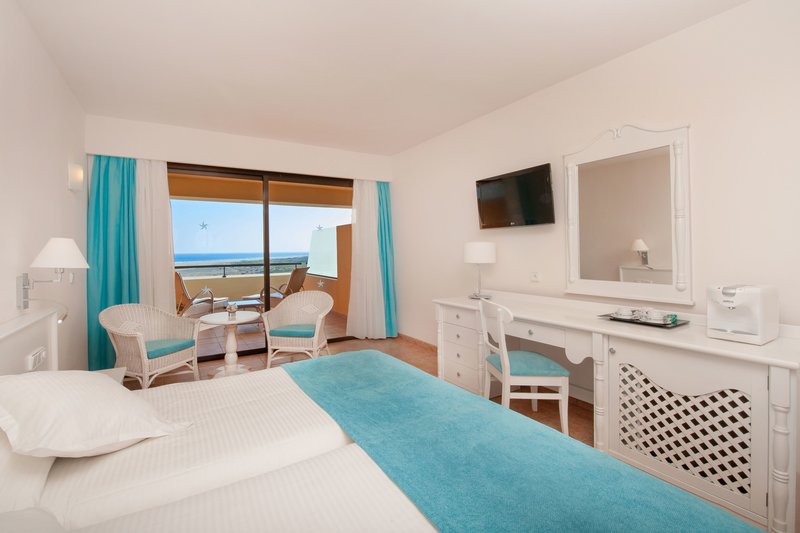 Iberostar Waves Playa Gaviotas 14