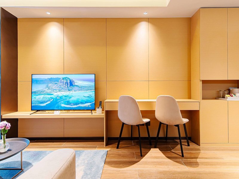 Beverly Mountain Bay Trademark Collection by Wyndham 17