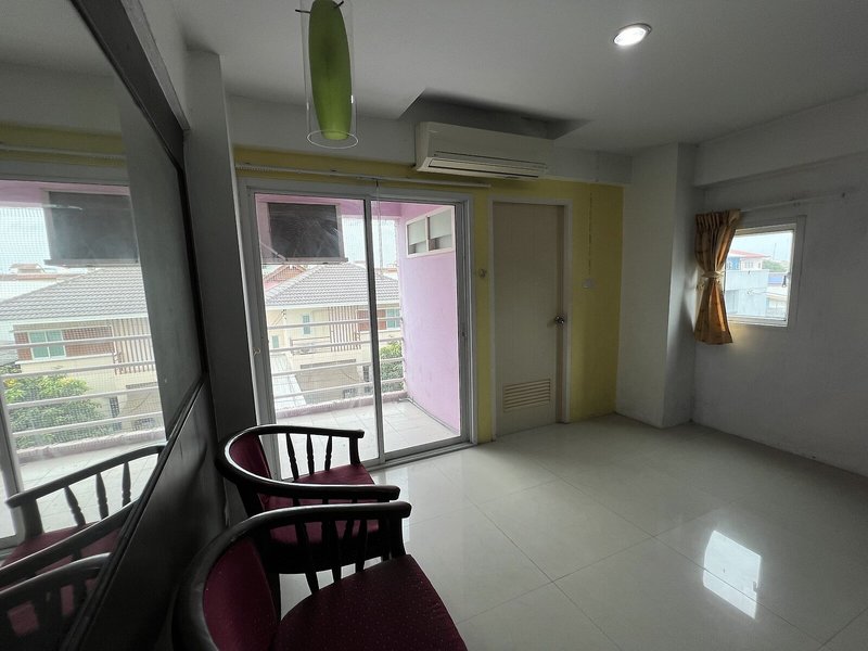 Phongsathon Mansion 18