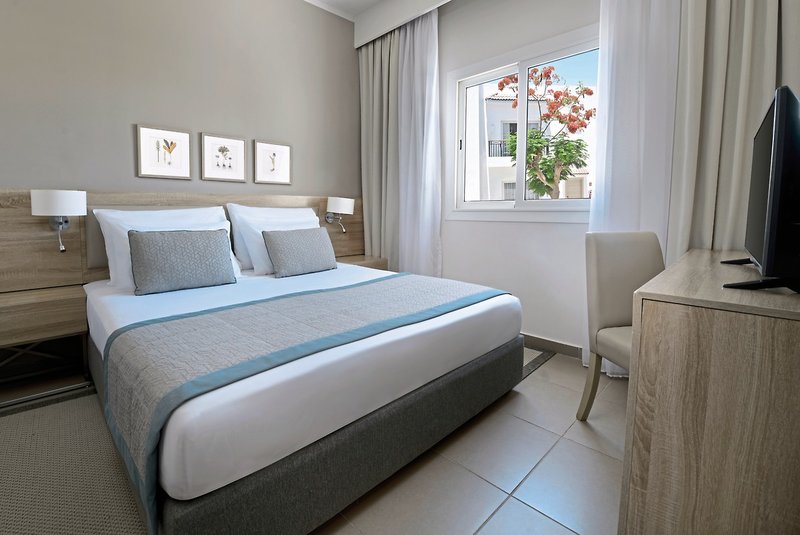 Jaz Fanara Resort & Residence 16