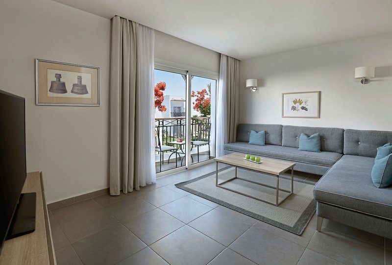 Jaz Fanara Resort & Residence 18