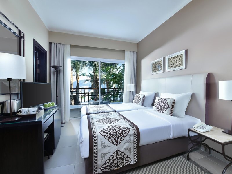 Jaz Fanara Resort & Residence 40