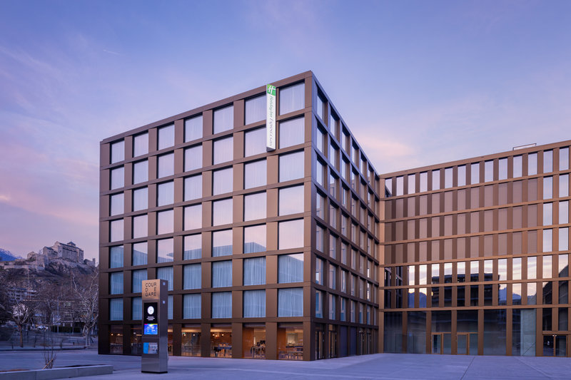 Holiday Inn Express & Suites Sion