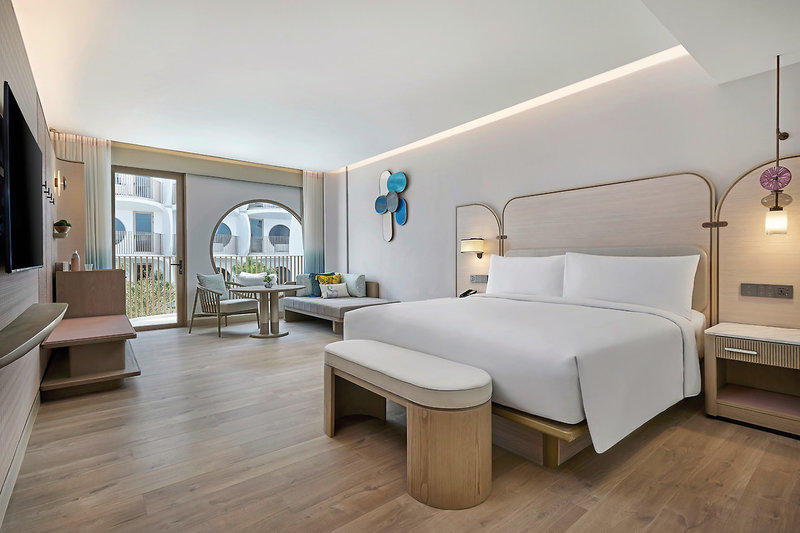 Veranda Resort Phuket Autograph Collection 4