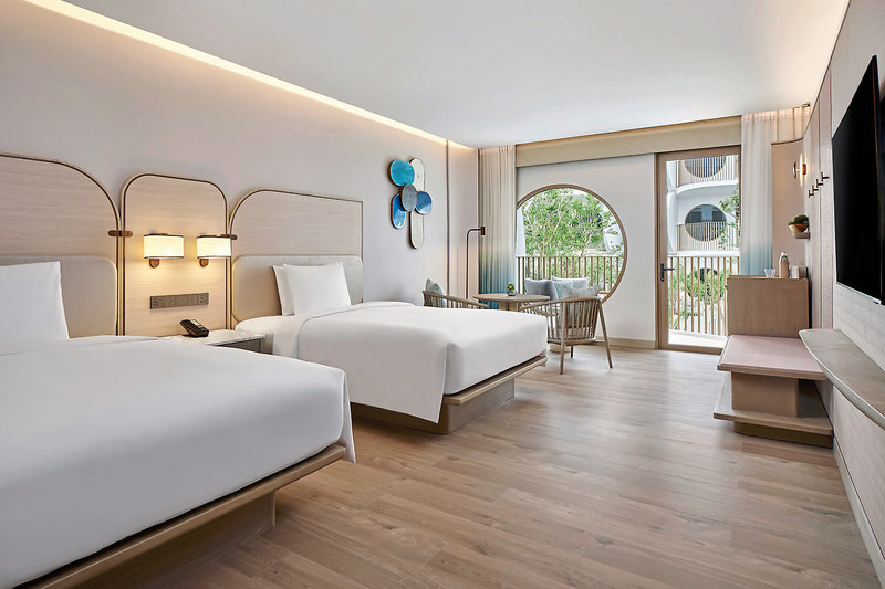 Veranda Resort Phuket Autograph Collection 7
