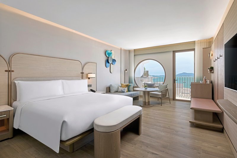 Veranda Resort Phuket Autograph Collection 10