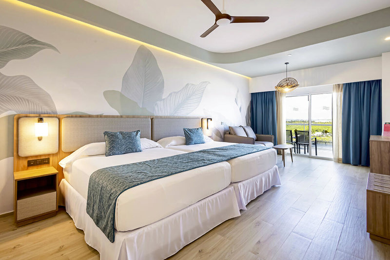Hotel Riu Ventura 12